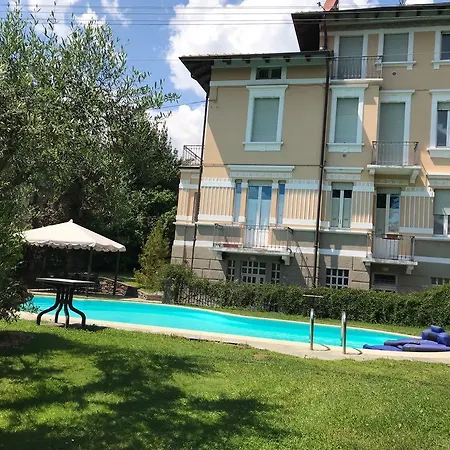 Bed and breakfast Rainbow Relais *